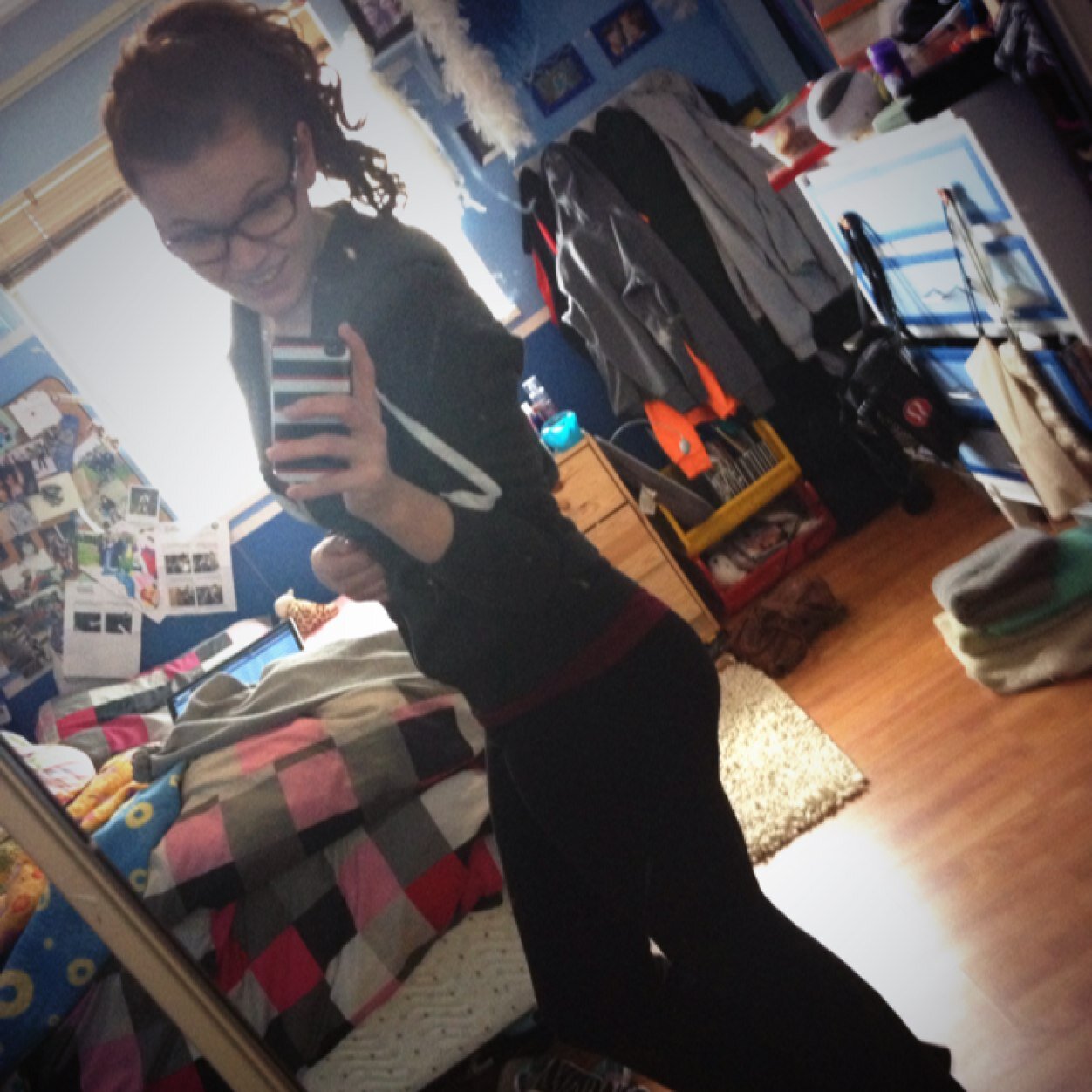 tatiannasimicic's profile picture. A university student who has no clue what she's doing with her life besides curling.