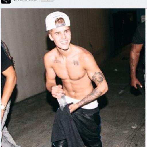 Belieber please me follow me Justin Bieber