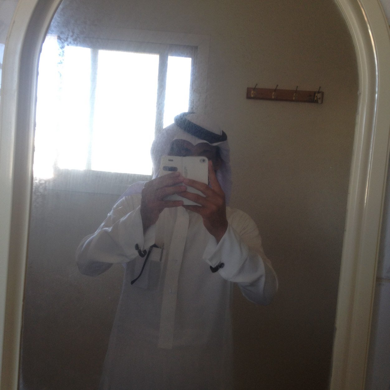 أرحب بالجميع
وآمل من العلي القدير أن يرفل جميع متابعيّ الگرام بثوب الصحة والعافية
أشگر لگم متابعتگم وثقتگم التي غمرتموني بھا
مـح ـمدٰ آلعنزي
حـــــاٰيل