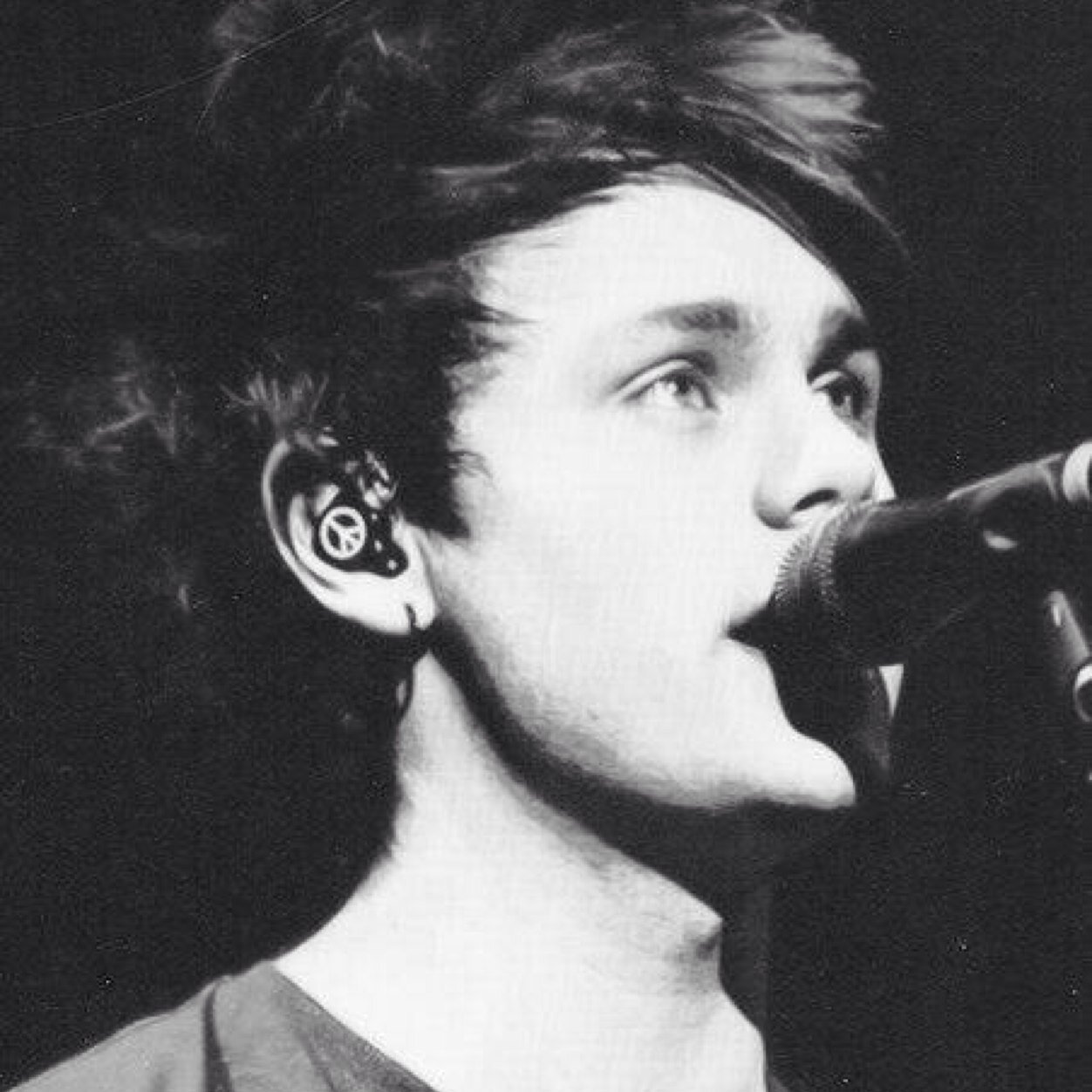 Luke hemmings ruined my life