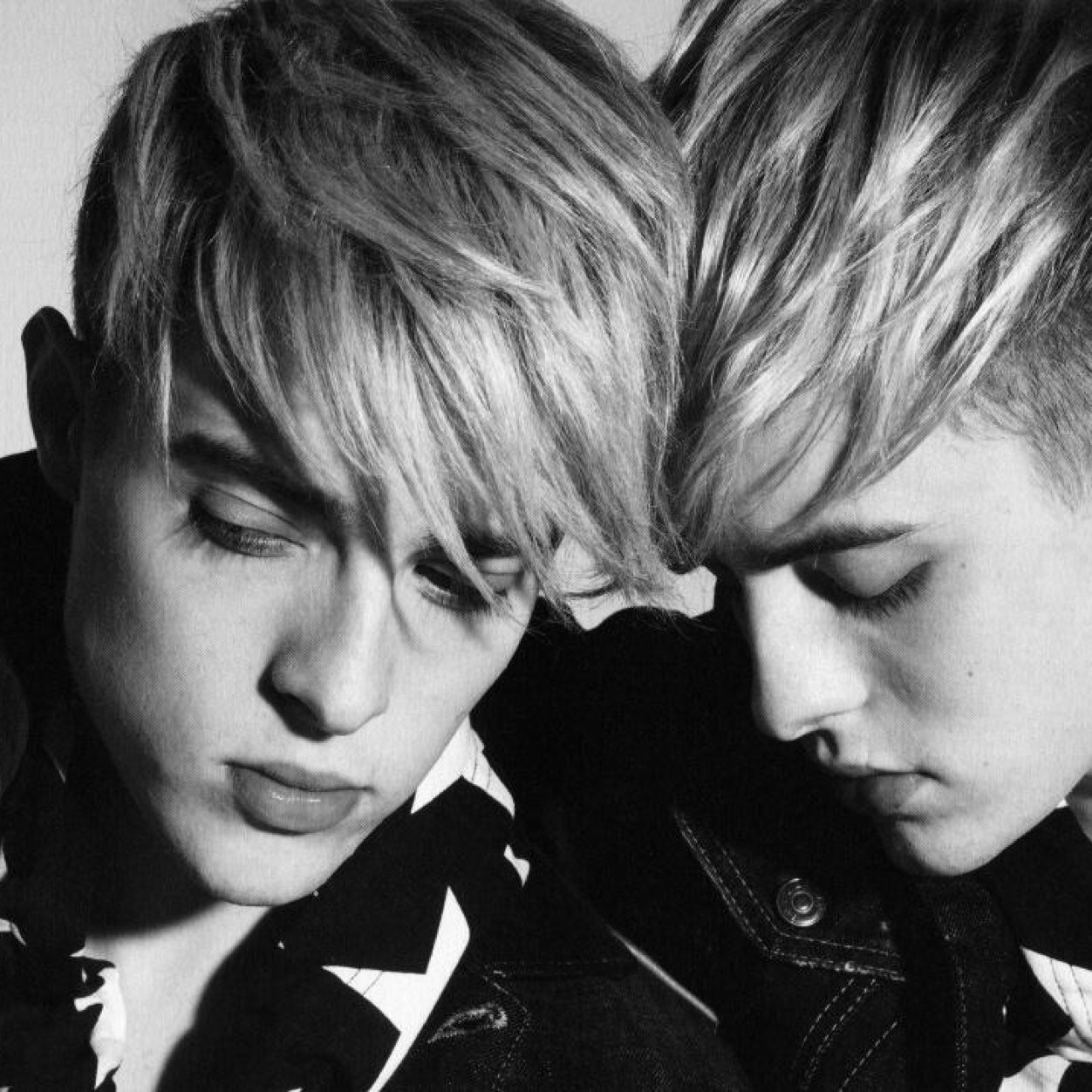 @markiplier is my little biscuit.........@planetjedward are muse..mythical beast