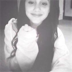 wh4tsh4tnin's profile picture. hi and bye:)