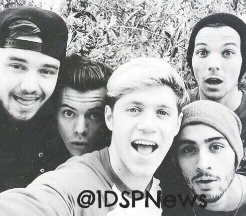 Últimas noticias, fotos y vídeos de One Direction. Owners: @LuciaTGon / @Luuciaax e @IssaRodriguez96