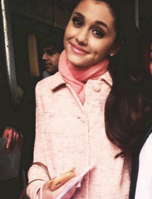 I'm ariana's bra.  Ariana followed me on 21/2/14  at 2.55 PM