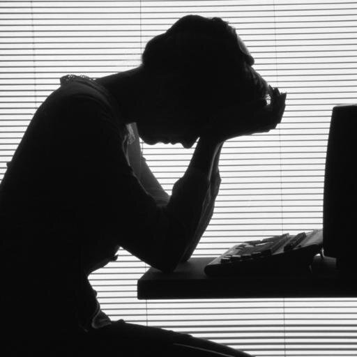 SouffranceLabor's profile picture. #Souffrance, au #travail, #harcèlement, #brimades, #humiliations, insultes, menaces de petits chefs : assez !