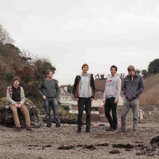 Music videos, merchandise and more at http://t.co/faVuLItlHQ. New songs coming soon.