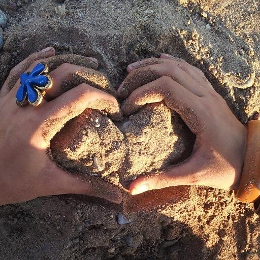 Cree en ti hermano, duda del resto.