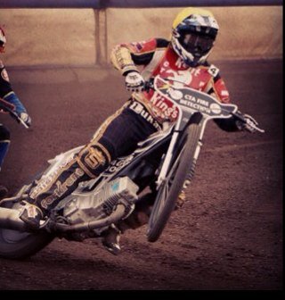 benjicomp's profile picture. 