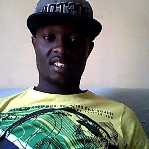 Artisan/Designer🇰🇪
📞:0701023553
Kevinwamwea@yahoo.com 
IG:Krome art design