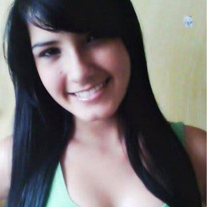e pra frente que se olha , e pra frente que se anda ;)