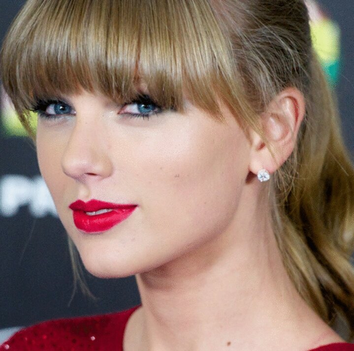 Taylor/The Vamps/1D/Avril/Ariana/Katy/Carly      洋楽大好き♡  I'm 17, please follow me!!