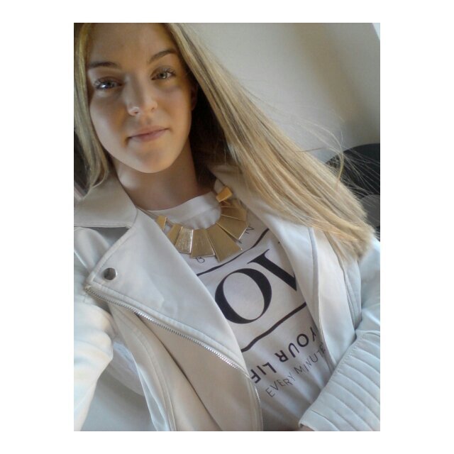 follow on insta _xkelssss