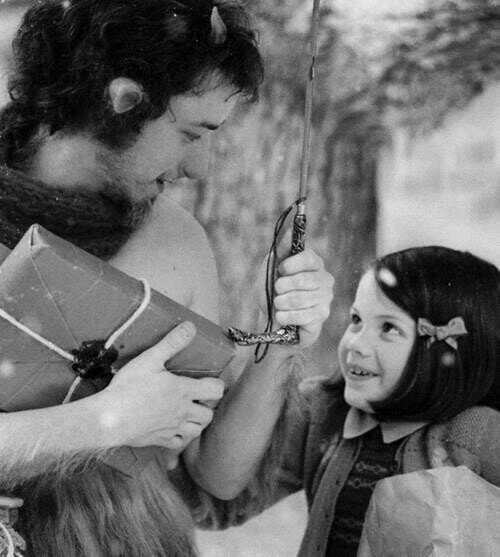 My older brothers are Peter and Edmund. My sister is Susan and I am the youngest. Mr. Tumnus has a place in my heart. Aslan is the best king.