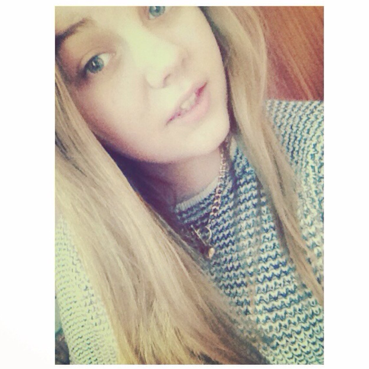 go follow @sydneytegan_x