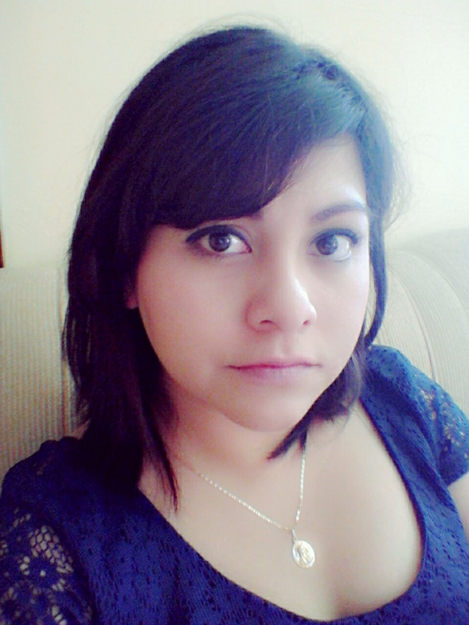 enojona,curiosa,divertida,me encanta bailar!! escuchar musica!! Integrante de #AMTTT