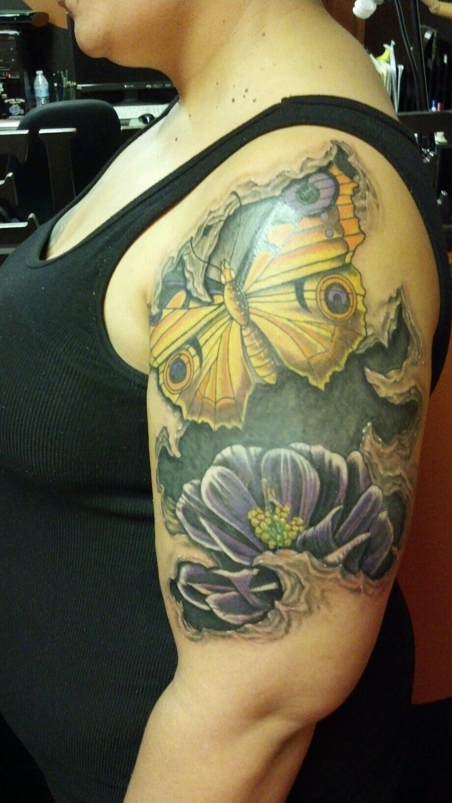 DB, Amazing tattoo artist;Cleveland,OH Come Check out the Body Gallery;in Maple Heights to get your #INK today Call for appointments.216-409-8685 #NFAC official