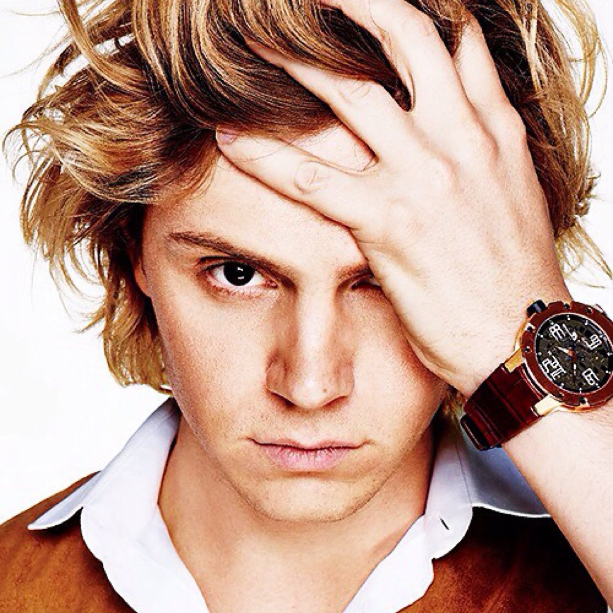 What do I stand for? Most nights, I don't know anymore.
[SNK Literate Multiverse-RP | FC: Evan Peters] #Jeanmarco