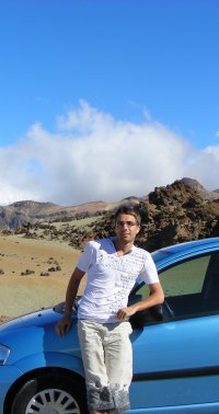 MrMagfrost's profile picture. Готов постоять за других? Ездей в автобусе.