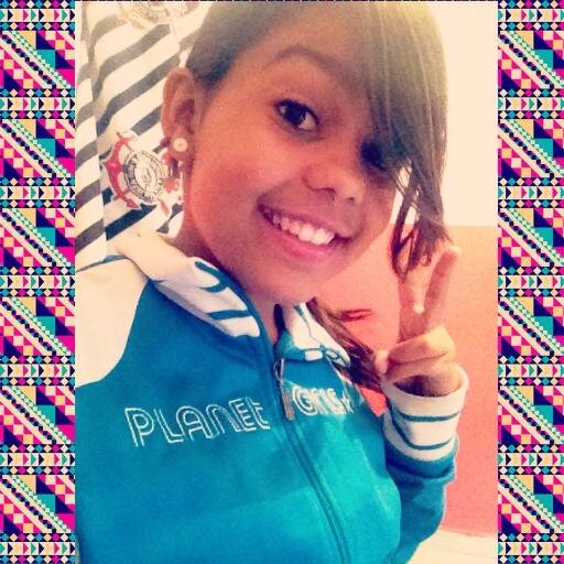 Oi, sou legal :) me segue :3 
Louca pela Miley ♥