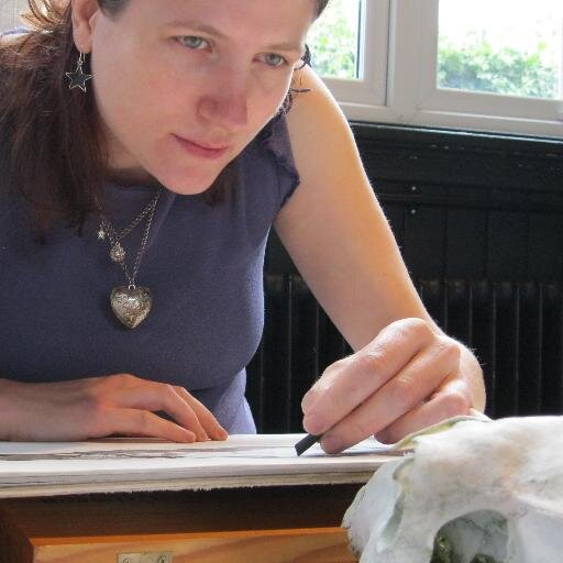 #Contemporary #Artist working with #OilPaints and #Clay, and providing #ExpressiveArt workshops. https://t.co/nJvueRpsrO