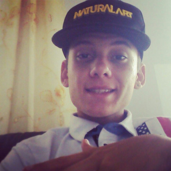 Besta, Bobo, Lindo, Fofo, e Meu, Meu e Meu ♥ @TatiiPaes_ aqui conta sempre M.A