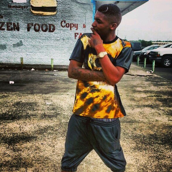 JUMPED OFF DA PORCH AND I ANIT NEVA GOING BAK