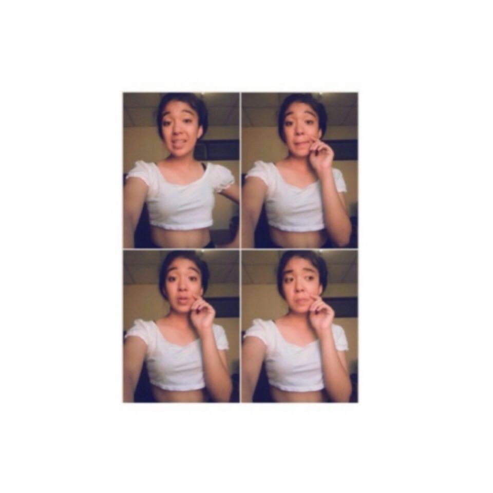 I'am pim . I am Diiz   Facebook : Pim Nalinrat    IG : papalimpim .             ask.fm : papalimpim . Single.  Surat Commercial Technology College : Accounting