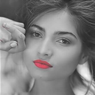 ربي آملئنا ؟ براحهه تغنينا عن كل شيء ..