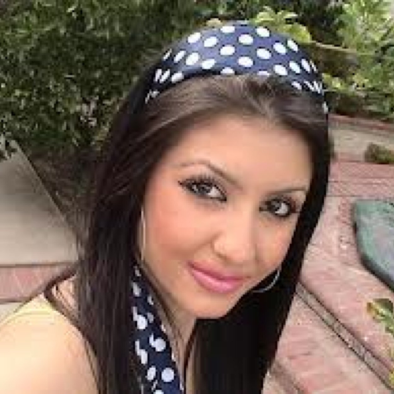 الرجل بالهمة أما اللحية راها حتى عند العتروس
