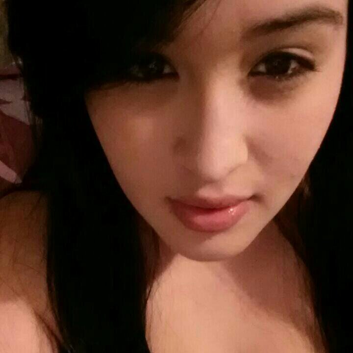 From Puerto Rico! 20yearsold ! Proud Mommy! ♡