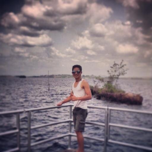 ErickCuenta's profile picture. #Admiro a Dios @Erickcuenta Mi Instagram:Erick_tam #Sigueme, mi line: Ericktam .