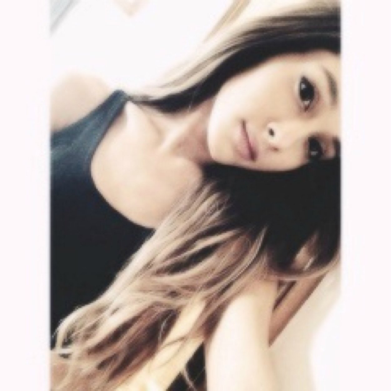 InaEstelleSSD's profile picture. {{Seraphina||18||Single||Human}} Never excpected the island....
http://t.co/x99pDiDlgC