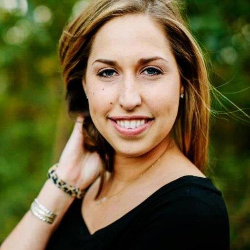 Works at JHP Architecture. Born and raised in Southern California. Loves food, cocktails, design and all things TCU. Go Frogs!