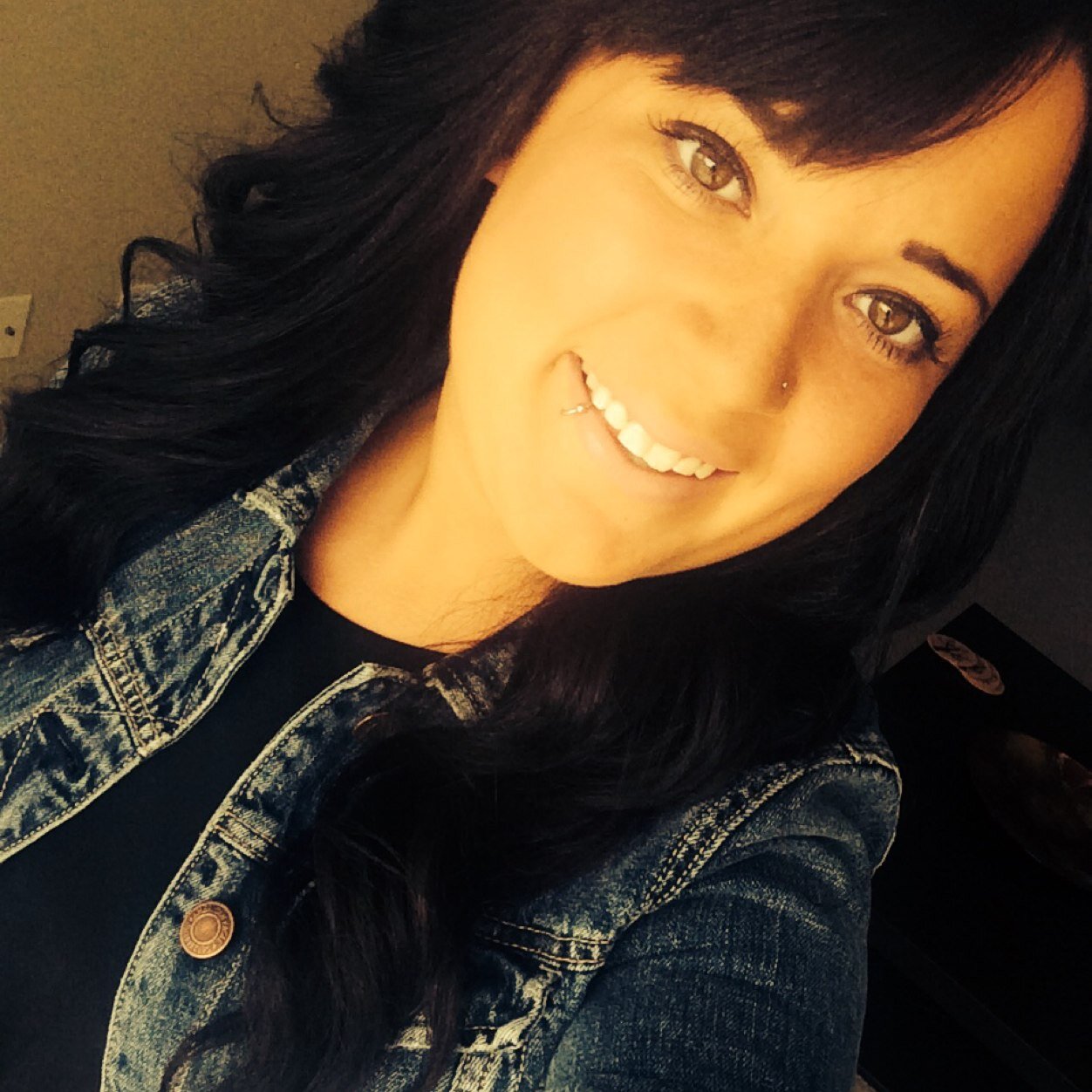 shelbdes's profile picture. Imperfection is beauty, madness is genius and it's better to be absolutely ridiculous than absolutely boring.