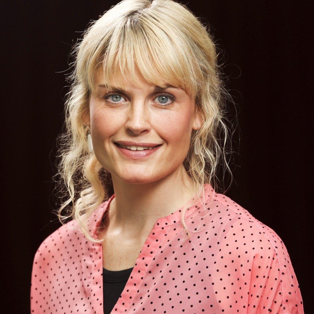 Chefekonom och avdelningschef Svenskt Näringsliv. Doktor i nationalekonomi.