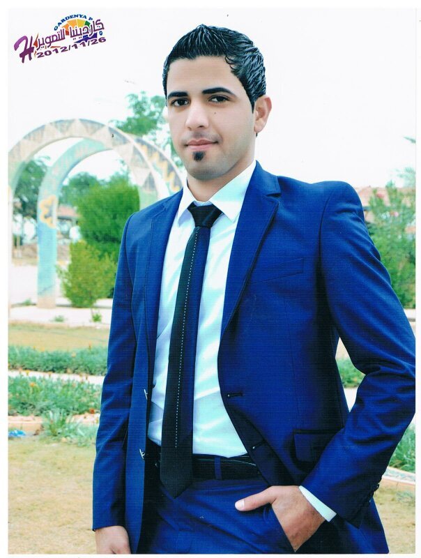 ‏عﻻء من العراق عمري 24 سنه خريج حقوق