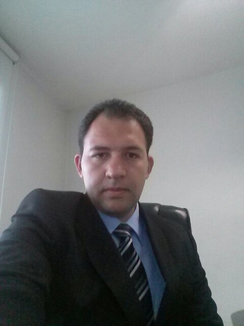 Contador Publico, Auditor fiscal, Videojugador, Asiduo lector, Amante del Cine