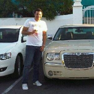Was born in Valencia. I like everything about technology.