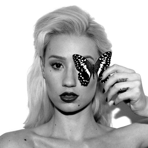 danceychique's profile picture. Just eveything 90s to 00s is life