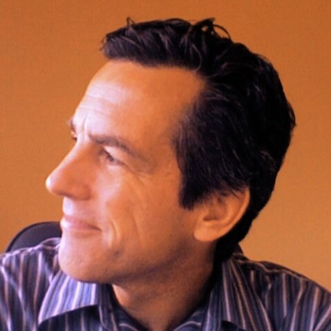 bobkiesow's profile picture. Designer. UX/UI. Creative Director. Branding. Co-Founder @backseatwally