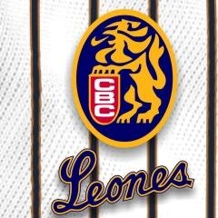 Trabajando y de vez en cuando twiteando aunque nadie me lea si acaso el gobierno que bastante mal le va por este medio