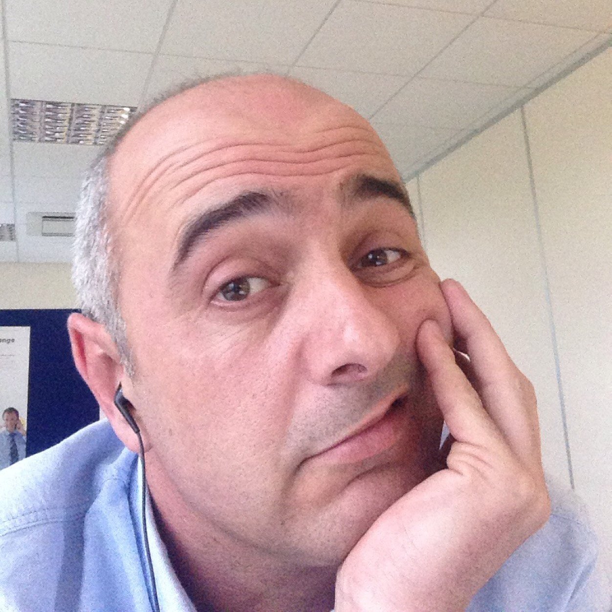 ohilhiggs's profile picture. 