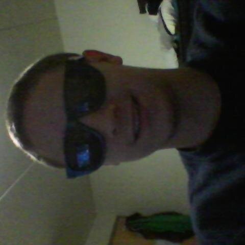 Studying electrical engineering at SIUE and a part of Team Xplicit Car audio. snapchat: justing248
