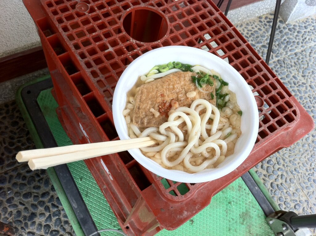 食べ物のことをいろいろとつぶやいたり、紹介したり、警鐘を鳴らしたりしていきます。この保存料まみれの世の中。上手な食べ方をしていきましょう