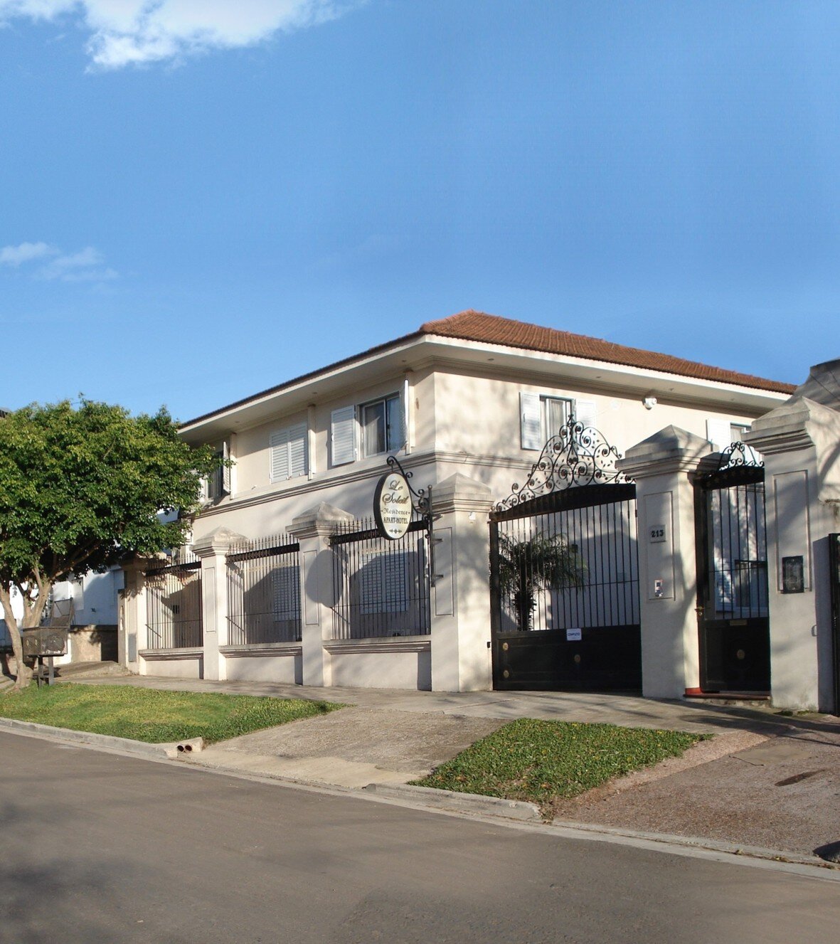 LeSoleilApart's profile picture. Le Soleil Apart Hotel :: Colón :: Entre Rios :: Argentina - http://t.co/yFpQOYt4V5