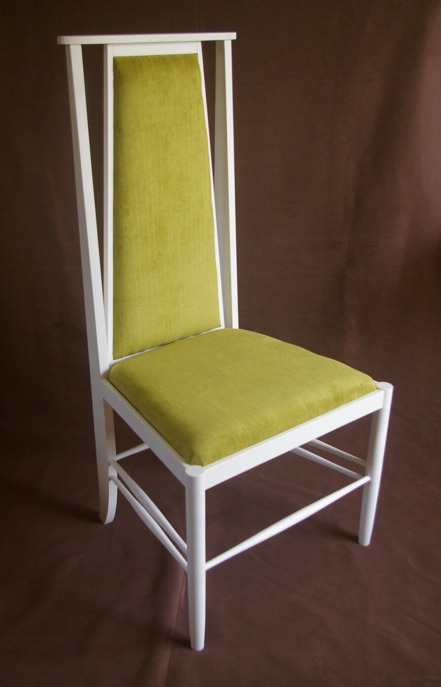 We are a small craftsman business who make furniture from the wonderful repertoire of the World of Arts and Crafts. This world is our passion!