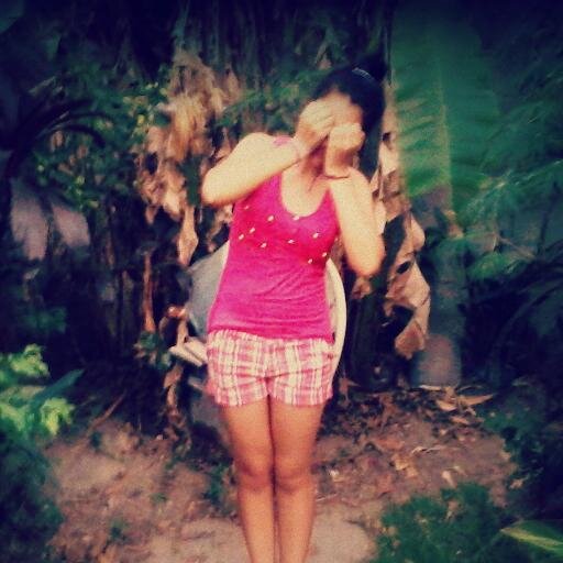 Naci para ser feliz, no para ser perfecta.