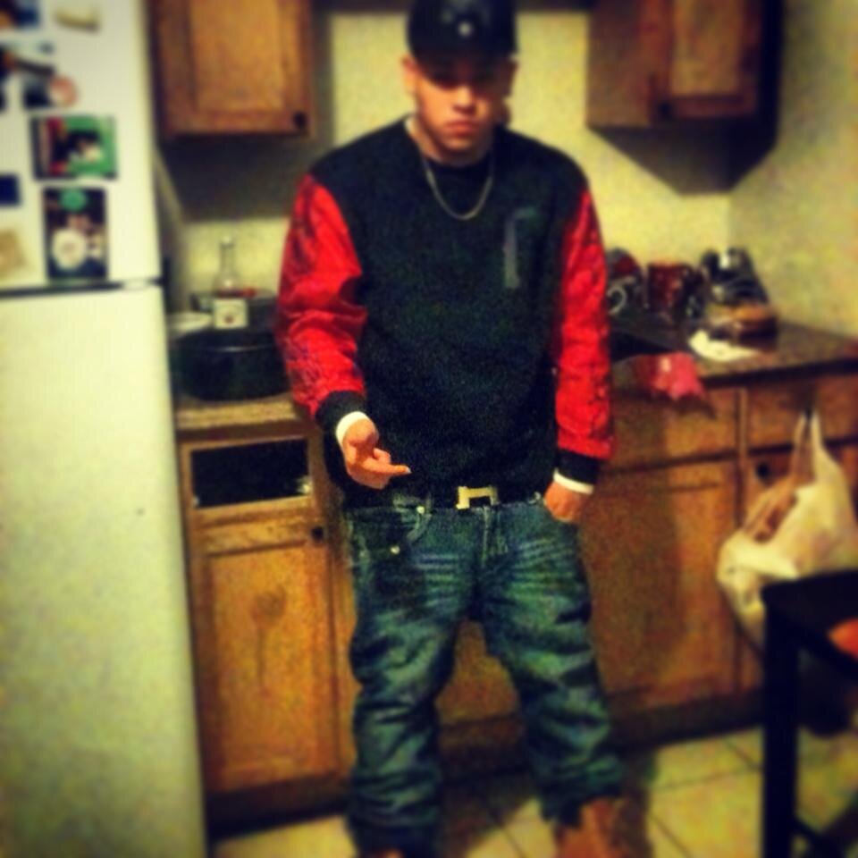 GenesisGavidia2's profile picture. Just a young nigga out here #ABK Follow me on IG -genesis_ooo -fb-genesis gavidia