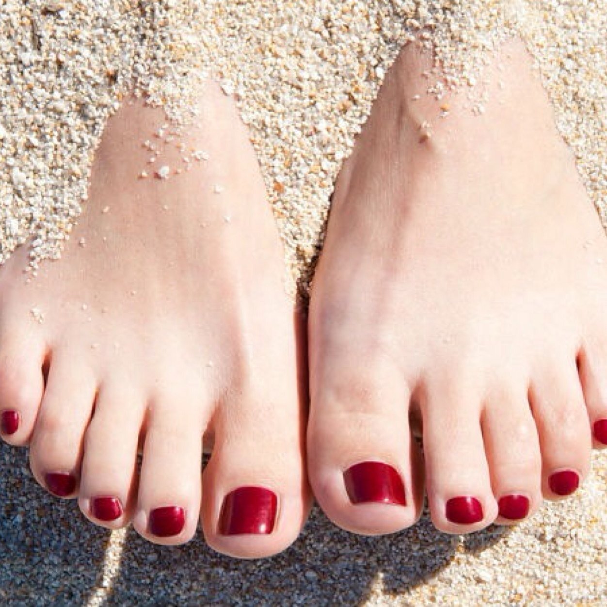 FootTography's profile picture. Foot Photography, we host contests about finding the most beautiful and skilled feet. CONTEST SUMMER 2016: Grand Prize: iPhone 7 & $5000