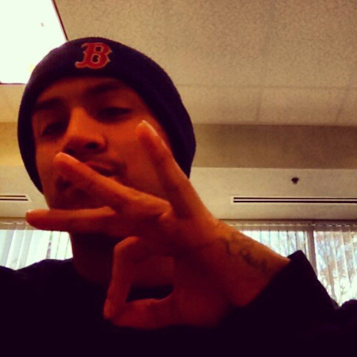 Ceezy18's profile picture. SMILE